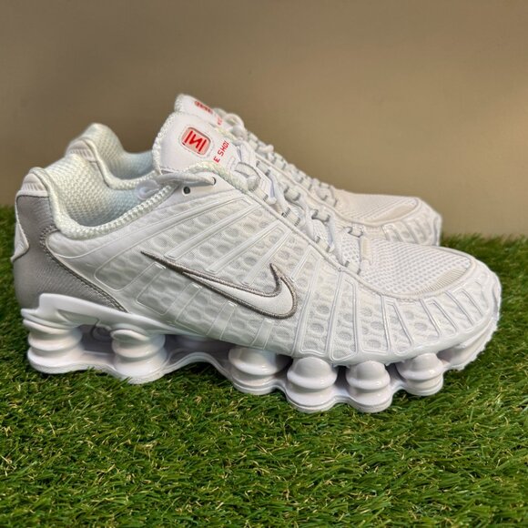 Nike Shox TL White/Metallic Silver Running Shoes Mens Size 8.5 AV3595-100 NEW - Picture 4 of 9